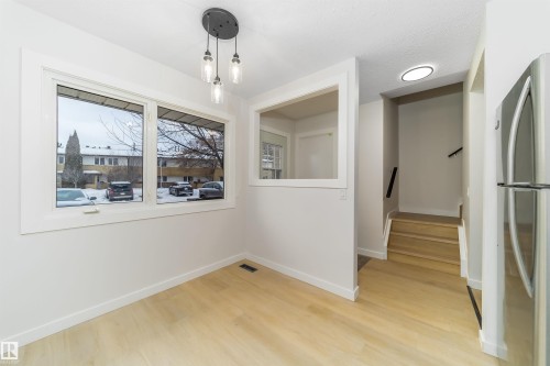 3293 139 Avenue, Edmonton, AB - Indoor Photo Showing Other Room
