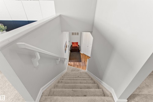 1849 Holman Crescent, Edmonton, AB - Indoor Photo Showing Other Room