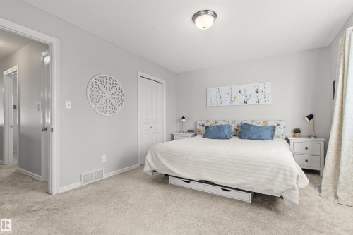 1849 Holman Crescent, Edmonton, AB - Indoor Photo Showing Bedroom