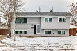 4312 43 Avenue  Leduc, AB T9E 4R7