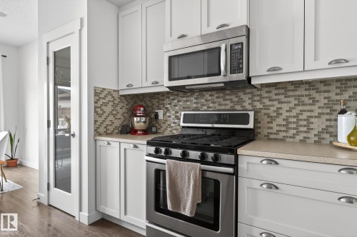 9708 220 Street, Edmonton, AB - Indoor Photo Showing Kitchen