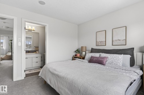 9708 220 Street, Edmonton, AB - Indoor Photo Showing Bedroom
