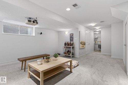 9708 220 Street, Edmonton, AB - Indoor