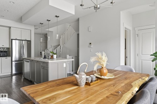 9708 220 Street, Edmonton, AB - Indoor