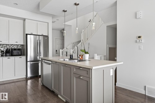 9708 220 Street, Edmonton, AB - Indoor Photo Showing Kitchen With Double Sink With Upgraded Kitchen