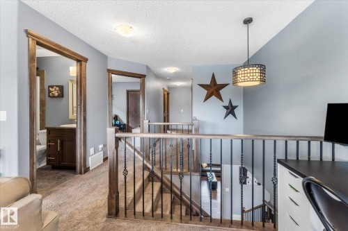 4 Hewitt Circle, Spruce Grove, AB - Indoor Photo Showing Other Room