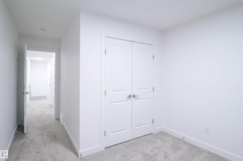 53 7110 Keswick Common Sw, Edmonton, AB - Indoor Photo Showing Other Room