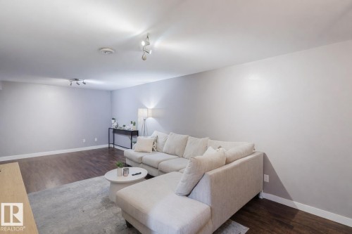 6707 149A Avenue, Edmonton, AB 