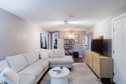 6707 149A Avenue, Edmonton, AB 