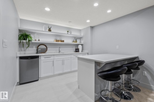 25 Enchanted Way, St. Albert, AB - Indoor