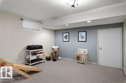 7 Murray Crescent, St. Albert, AB - Indoor