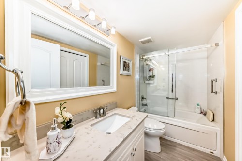304 17150 94A Avenue, Edmonton, AB - Indoor Photo Showing Bathroom