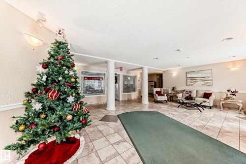 304 17150 94A Avenue, Edmonton, AB - Indoor Photo Showing Other Room