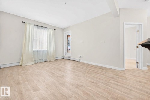 125 304 Ambleside Link Link, Edmonton, AB - Indoor Photo Showing Other Room