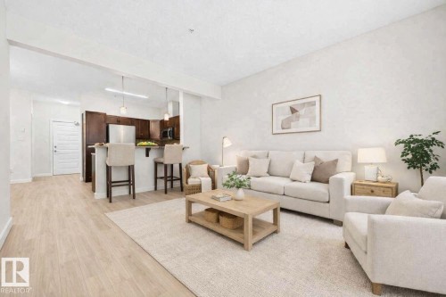 125 304 Ambleside Link Link, Edmonton, AB - Indoor Photo Showing Living Room