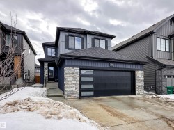 29 CANNES Cove  St. Albert, AB T8T 2C6