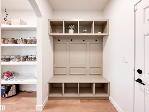 29 Cannes Cove, St. Albert, AB - Indoor With Storage