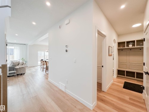 29 Cannes Cove, St. Albert, AB - Indoor Photo Showing Other Room
