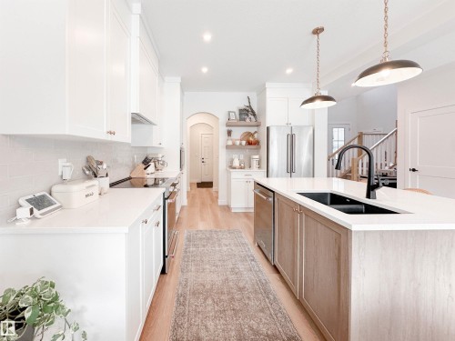 29 Cannes Cove, St. Albert, AB - Indoor Photo Showing Kitchen With Double Sink With Upgraded Kitchen