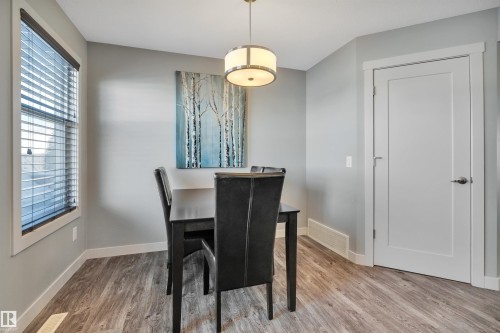 4 5203 149 Avenue, Edmonton, AB - Indoor Photo Showing Dining Room
