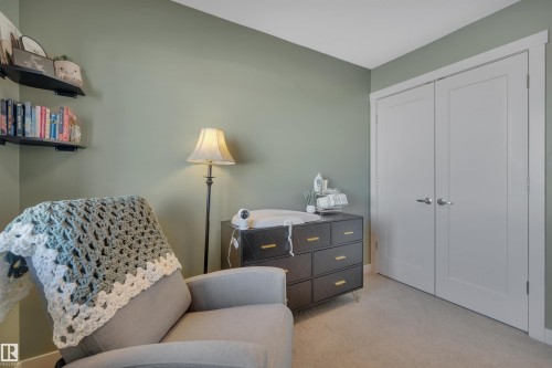 4 5203 149 Avenue, Edmonton, AB - Indoor