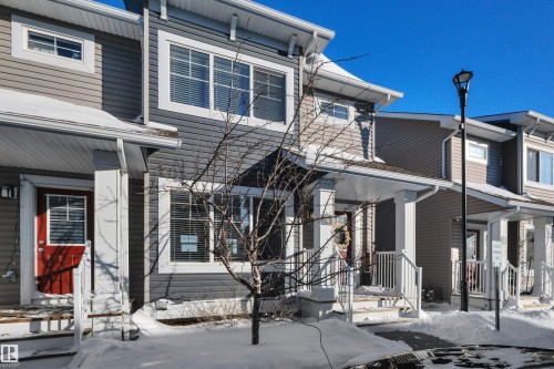 4 5203 149 Avenue, Edmonton, AB - Outdoor