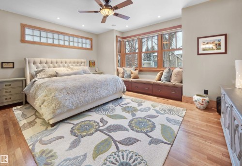 9135 117 Street, Edmonton, AB - Indoor Photo Showing Bedroom