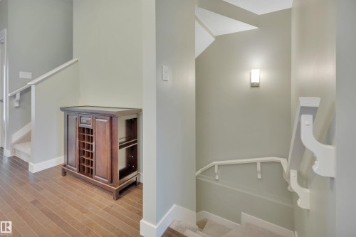 671 Secord Boulevard, Edmonton, AB - Indoor Photo Showing Other Room