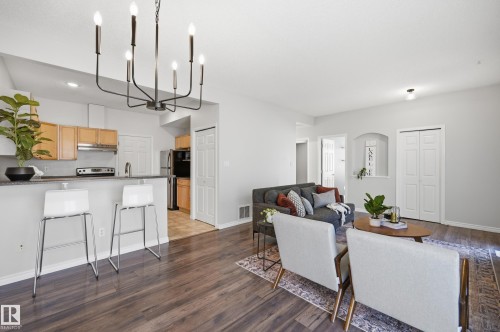 111 3040 Spence Wynd, Edmonton, AB - Indoor Photo Showing Other Room