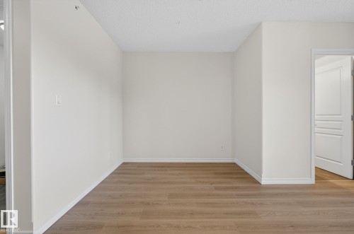 203 9707 106 Street, Edmonton, AB - Indoor Photo Showing Other Room