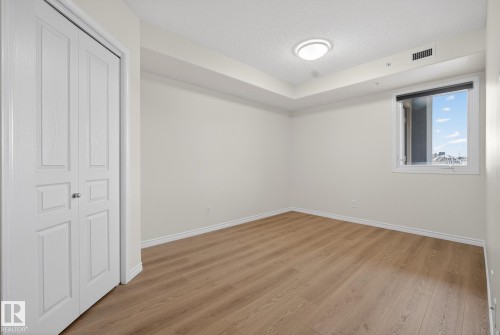 203 9707 106 Street, Edmonton, AB - Indoor Photo Showing Other Room