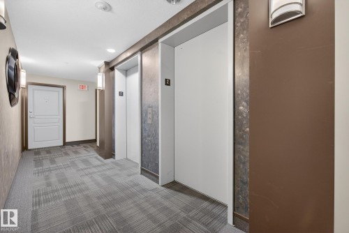 203 9707 106 Street, Edmonton, AB - Indoor Photo Showing Other Room