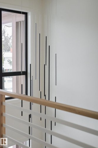 9140 74 Avenue, Edmonton, AB - Indoor Photo Showing Other Room