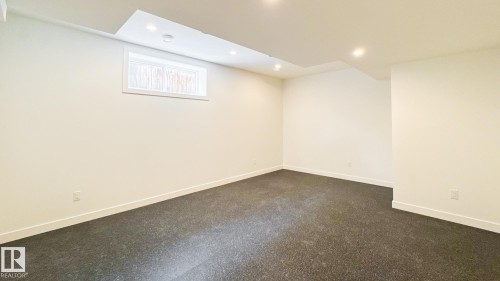 9140 74 Avenue, Edmonton, AB - Indoor