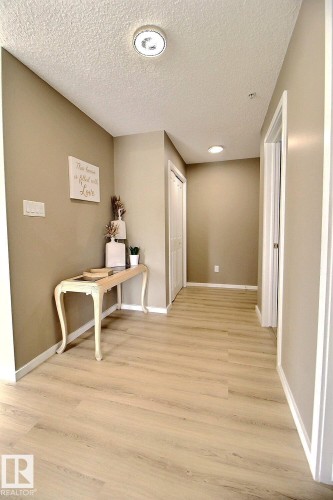 266 1196 Hyndman Road, Edmonton, AB - Indoor Photo Showing Other Room