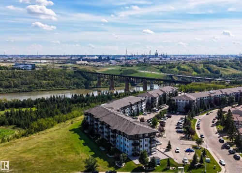 266 1196 Hyndman Road, Edmonton, AB - Outdoor With View