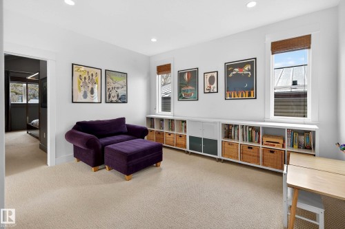 9738 75 Avenue, Edmonton, AB - Indoor