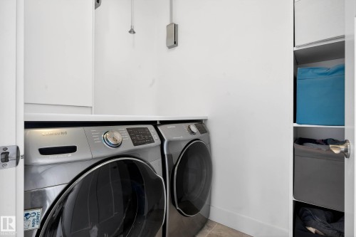 9738 75 Avenue, Edmonton, AB - Indoor Photo Showing Laundry Room