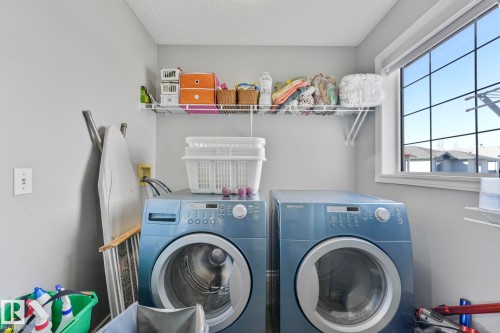 3504 21 Street, Edmonton, AB - Indoor Photo Showing Laundry Room