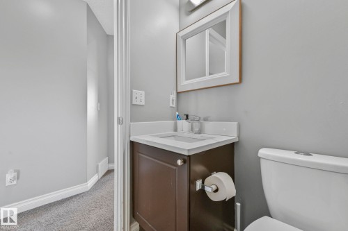 3504 21 Street, Edmonton, AB - Indoor Photo Showing Bathroom