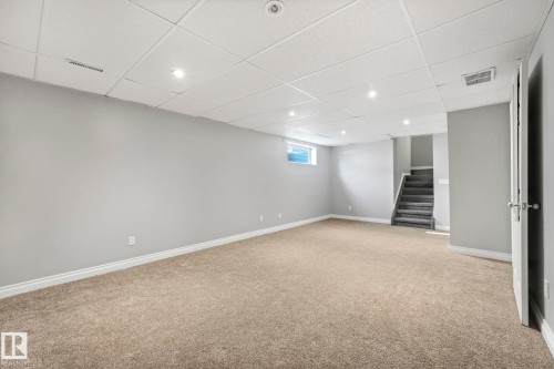 3504 21 Street, Edmonton, AB - Indoor