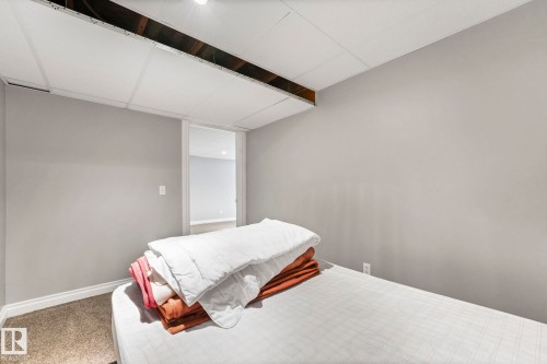 3504 21 Street, Edmonton, AB - Indoor Photo Showing Bedroom