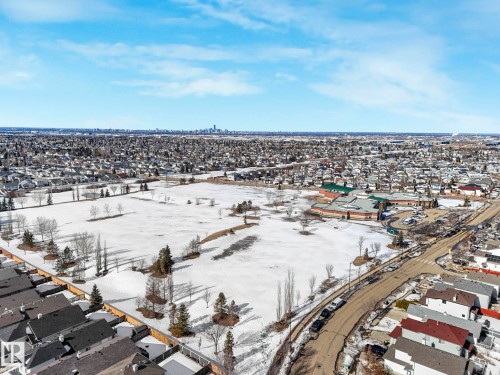 3504 21 Street, Edmonton, AB - Outdoor With View