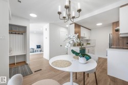 199B HOMESTEAD Crescent  Edmonton, AB T5A 2Y2