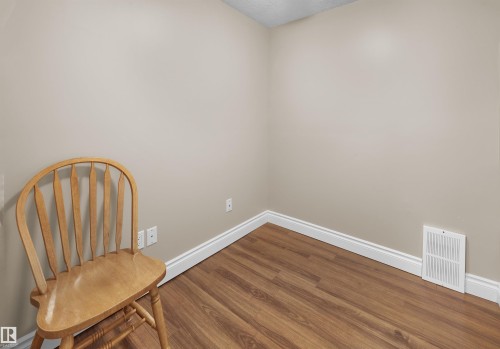 11567 80 Avenue, Edmonton, AB - Indoor Photo Showing Other Room