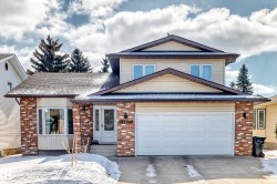 17911 57 Avenue  Edmonton, AB T6M 1X5