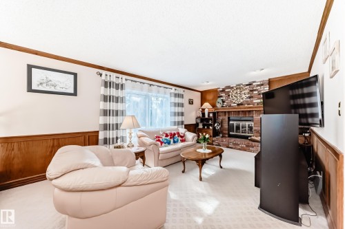 17911 57 Avenue, Edmonton, AB - Indoor Photo Showing Living Room With Fireplace
