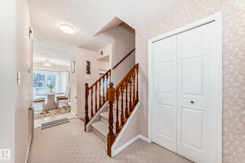 17911 57 Avenue, Edmonton, AB - Indoor Photo Showing Other Room