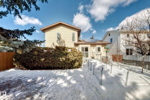 17911 57 Avenue, Edmonton, AB - Outdoor