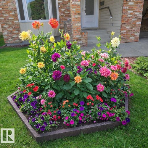 17911 57 Avenue, Edmonton, AB - Outdoor